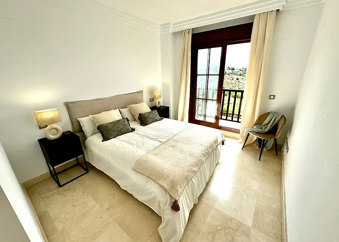 Piso De Lujo Totalmente Equipado A Estrenar 6