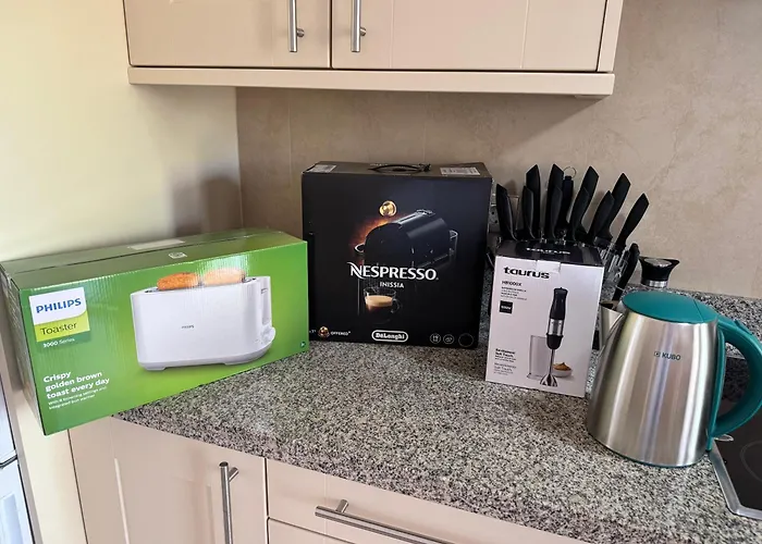 Piso De Lujo Totalmente Equipado A Estrenar 6 *